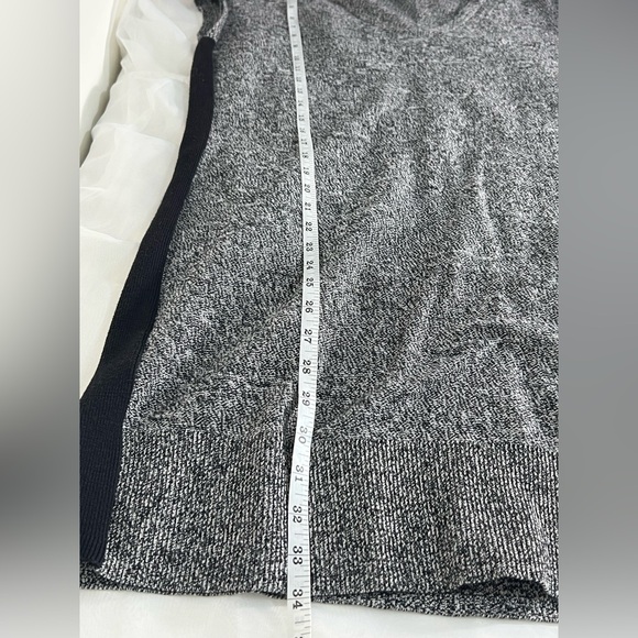 Athleta tunic grey stripe Athleisure Sweater Size medium - Picture 5 of 7